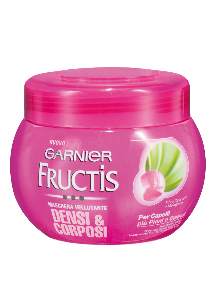 Maschera per capelli con olio di bardana e di senape un tuorlo